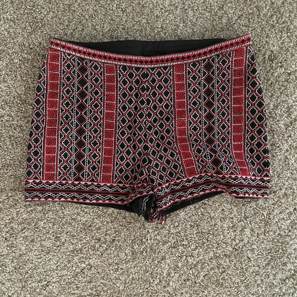 Forever 21 High Waist Black and Red Geometric Shorts